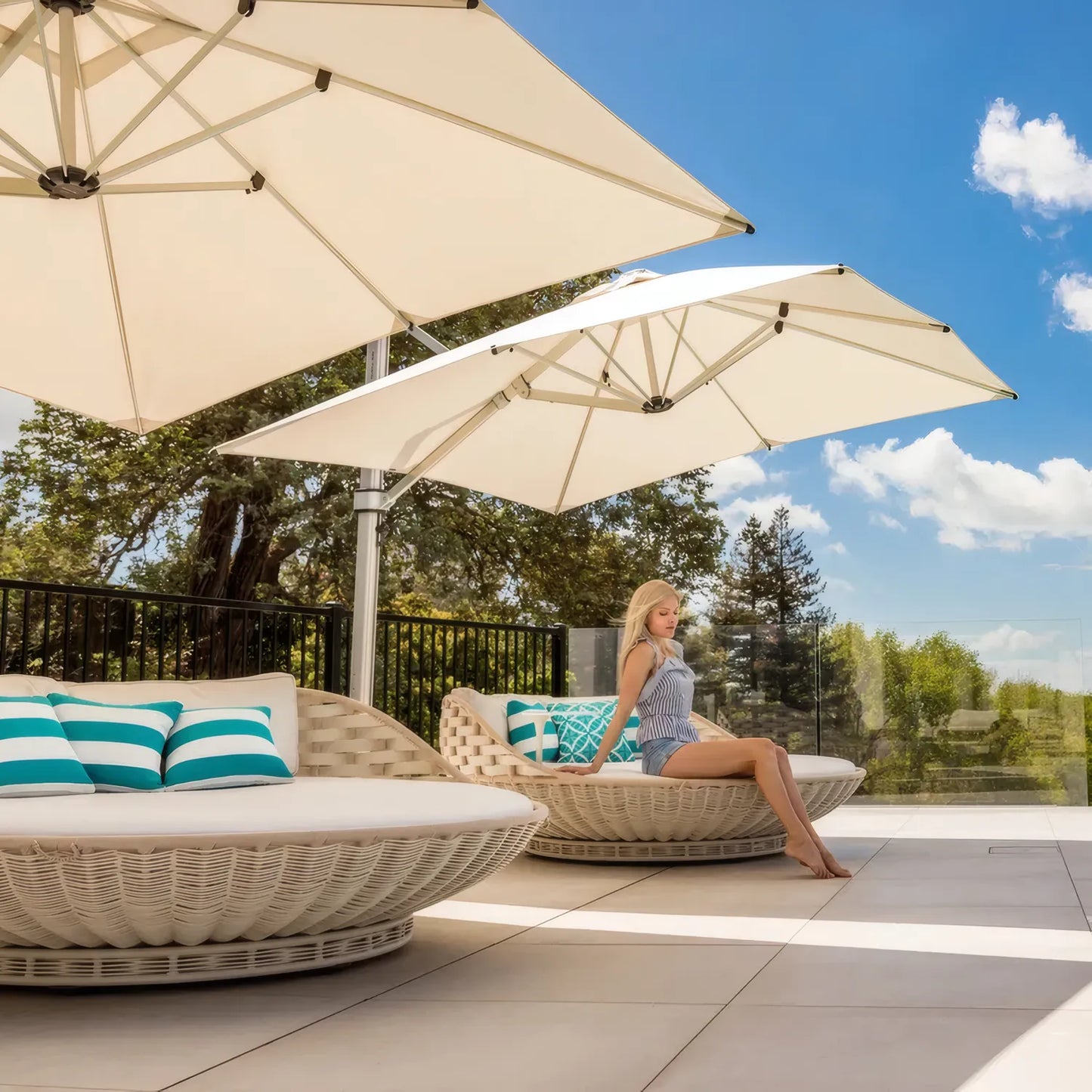 Square 9 Ft Cantilever Umbrella