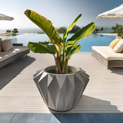 Diamanta Elegant Planter